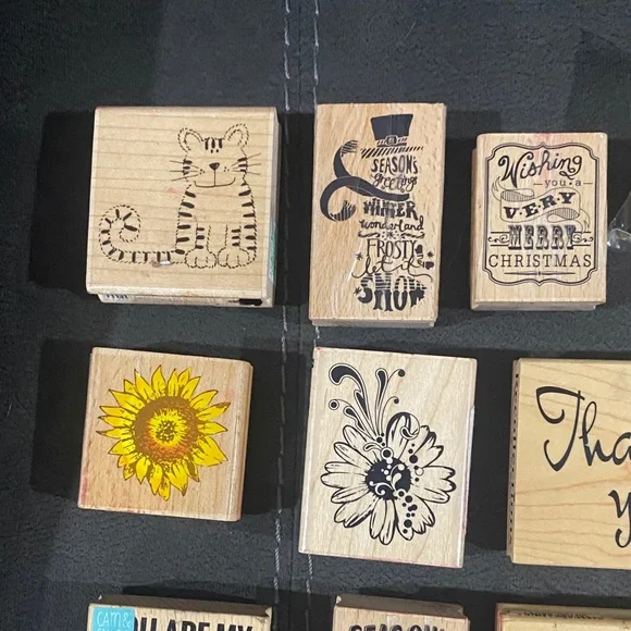 Assorted Rubber Stamps and Ink Pads - Picture 6 of 9